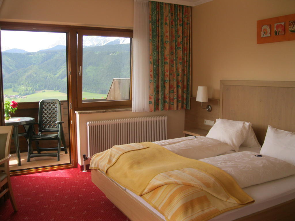 Pension Spreitzhof & Appartement Royer Schladming Habitación foto